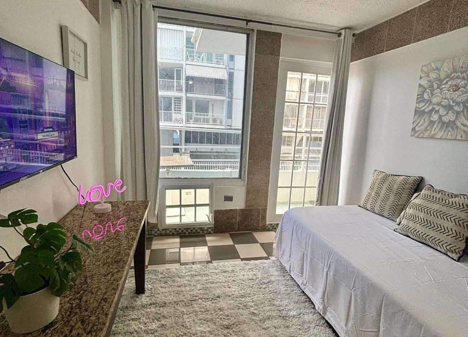 Downtown Isla Verde Luxe Apartment With Pool San Juan