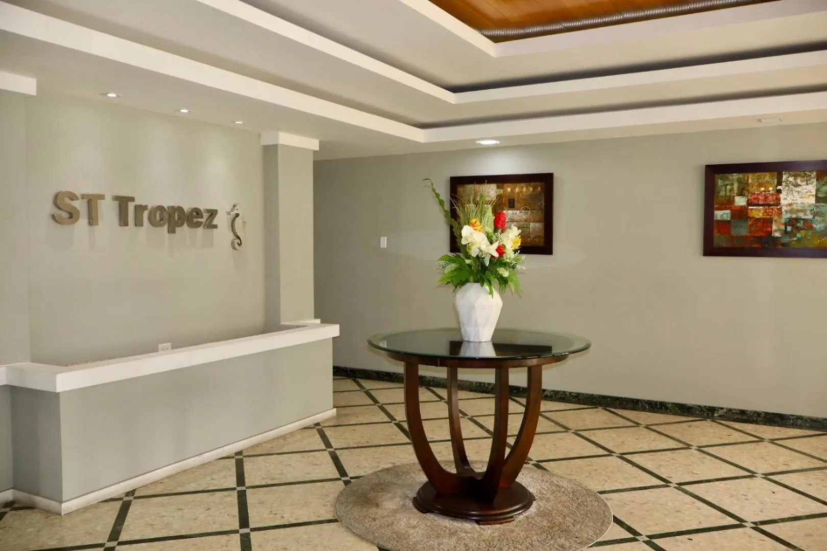Downtown Isla Verde Luxe Apartment With Pool San Juan